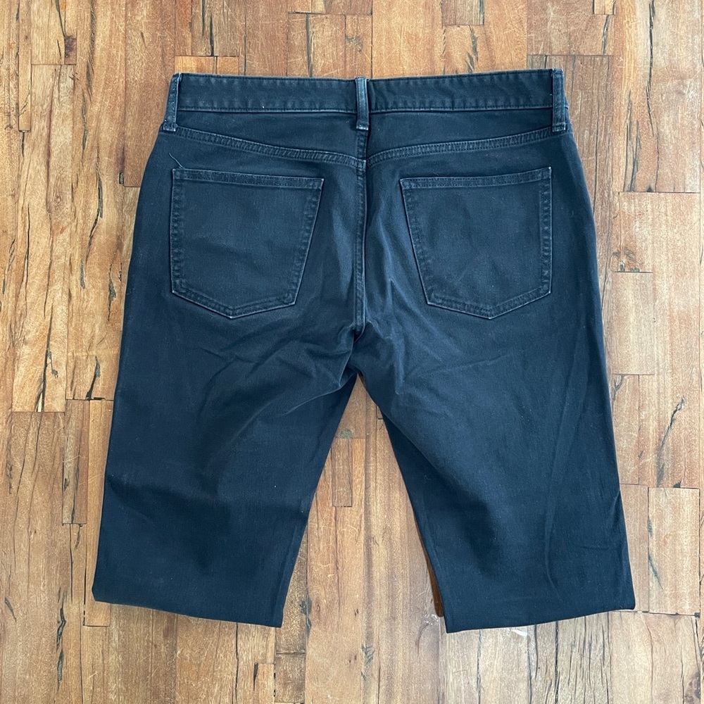 Uniqlo Men's Dark Blue Ultra Stretch Color Jeans - Picture 2 of 4